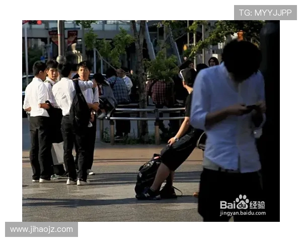 日本山梨学院高中足球部再陷丑闻多人饮酒被劝退去年曾有偷拍事件