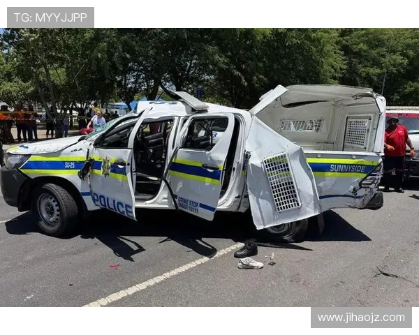 国米门将马丁内斯驾车突遇变故，八旬老人丧生事故现场